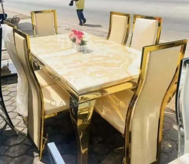 6 Seater Dining Set · Photo 1