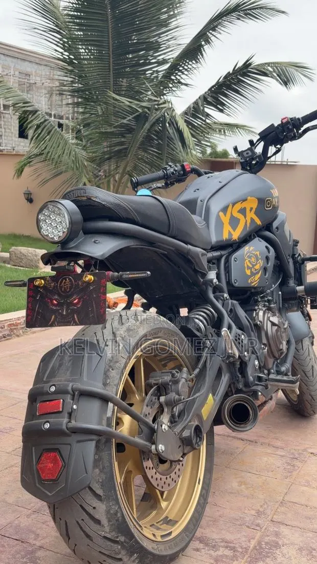 Yamaha 2025 Black · Photo 1