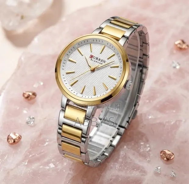 Curren 9109 Latest Watch for Ladies · Photo 1