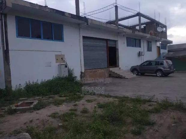 Warehouse for Rent at Ablekuma Borkorborkor · Photo 1