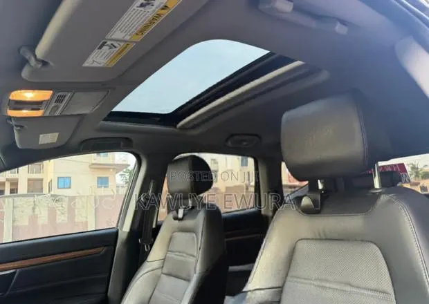 Honda CR-V EX-L 2021 Gray · Photo 2