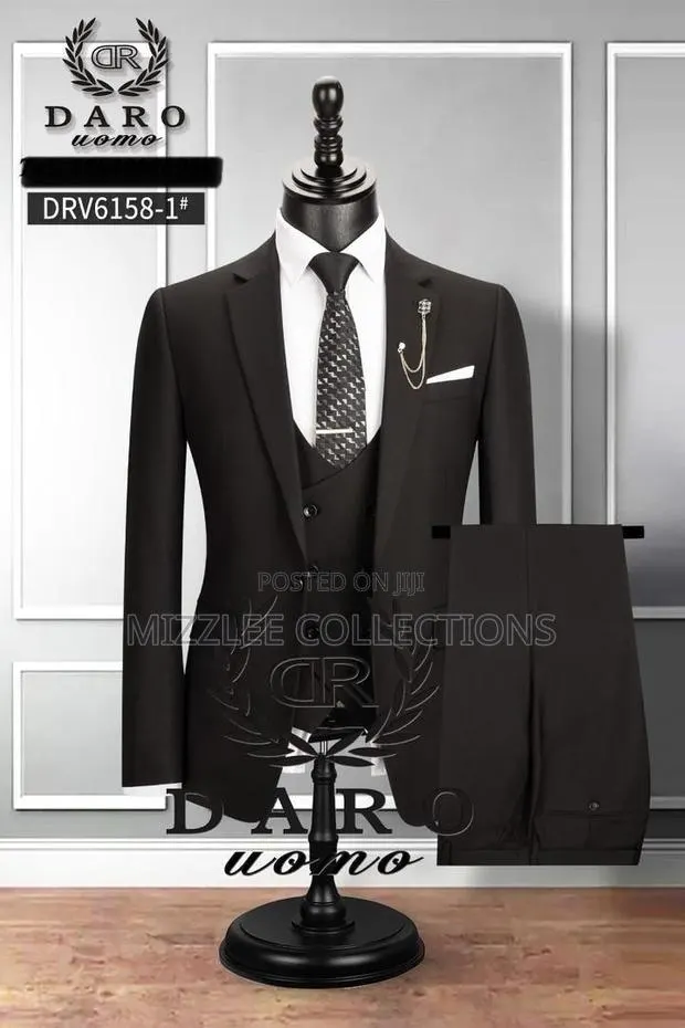 Quality Daro 3piece Suit · Photo 1