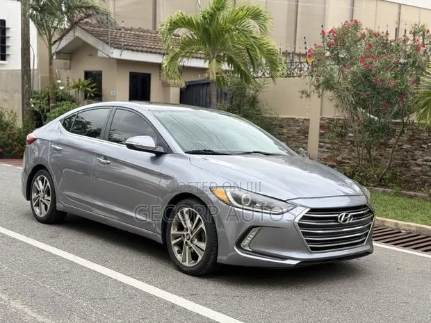 Hyundai Elantra Limited Sedan FWD (2.0L 4cyl 6A) 2017 Gray