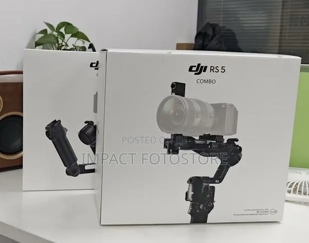 Dji Rs 5 Gimbal Combo Kit With Ai Tracking Module & Briefcase Handle · Photo 1