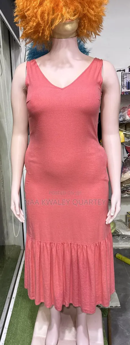 Casual Dresses · Photo 1