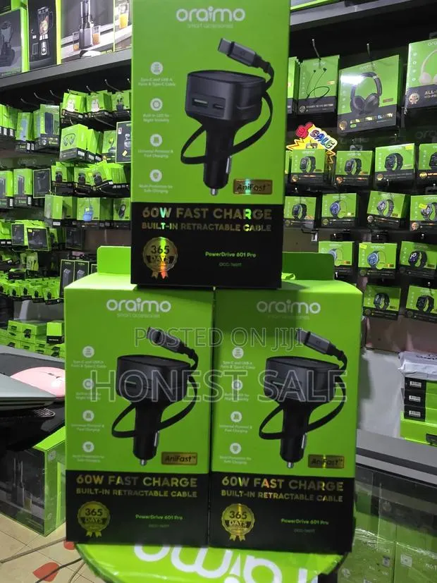 Oraimo 60W Car Fast Charging With Built-in Retractable Cable · Photo 1