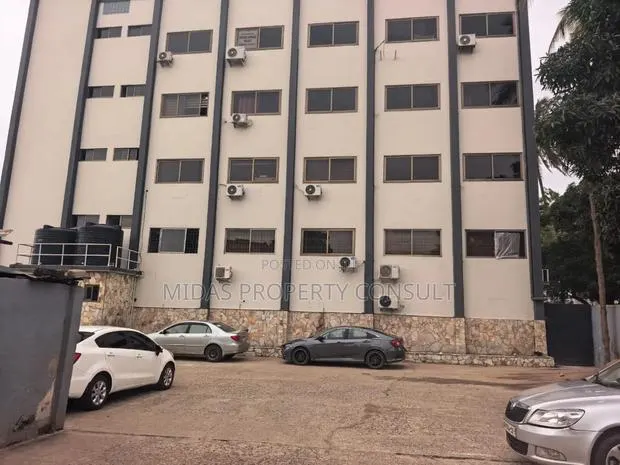 Office Building for Sale at Adabraka · Photo 2