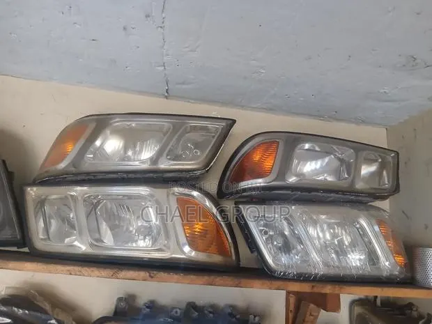 Kia Head Light · Photo 1
