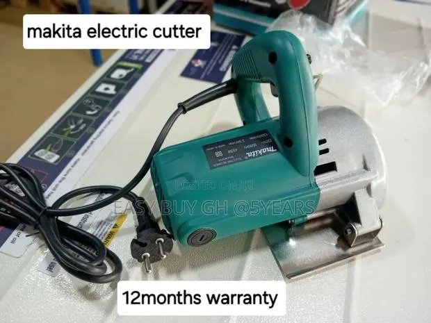 Makita Electric Hand Cutter With High Speed of 1300rpmin · Photo 1