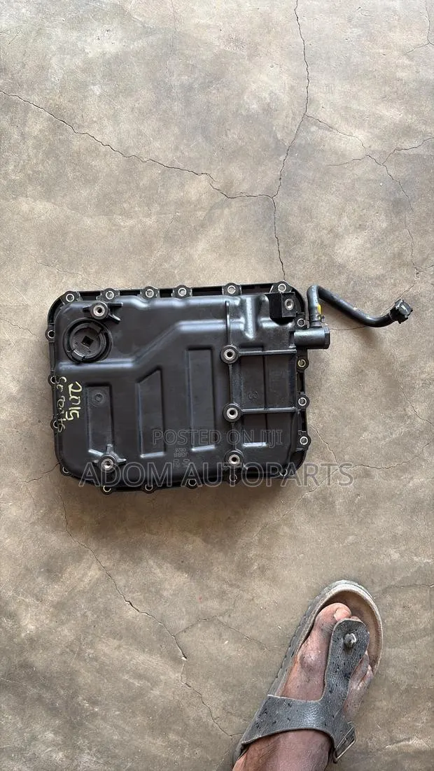 Hyundai Tucson Kia Sorento Engine Sump 2014 2015 · Photo 1