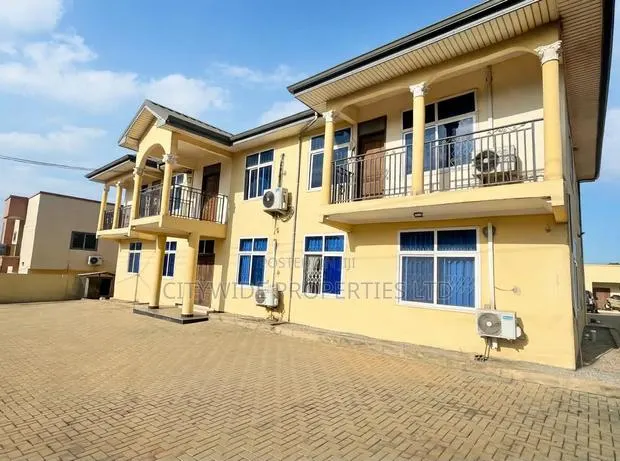 2bdrm Apartment in American House for rent