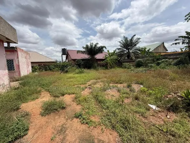 Title 143x100ft Land Near Achimota Mall for Sale · Photo 1