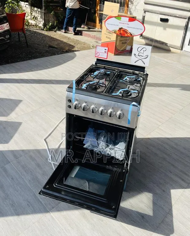 Extremely Durable Ferre 50x60cm 4 Gas Burner With Grill(Glass Lid). · Photo 1