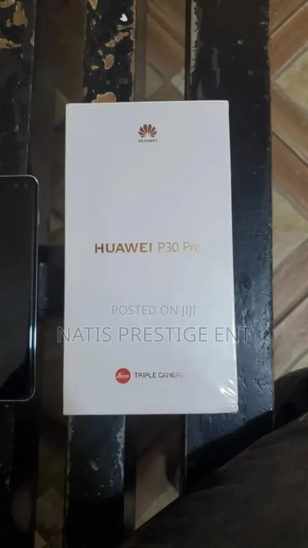 New Huawei P30 Pro 256 GB Silver · Photo 1