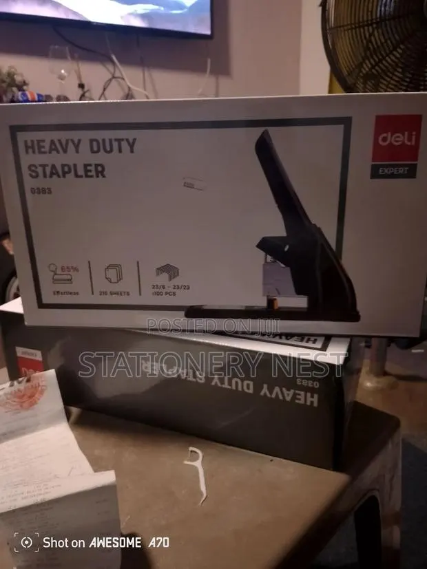 Heavyweight Stapler · Photo 1