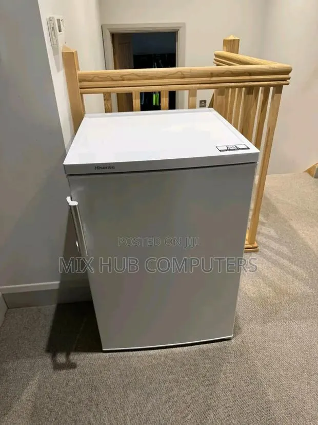 Single Door Fridge · Photo 1