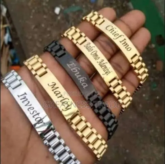 Customized Bracelets · Photo 1