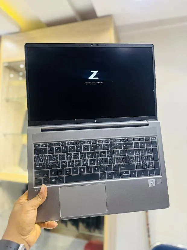 Laptop HP ZBook Power G7 16GB Intel Core i9 SSD 512GB · Photo 1