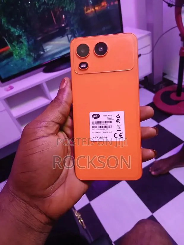 New Itel A200 64 GB Orange · Photo 1