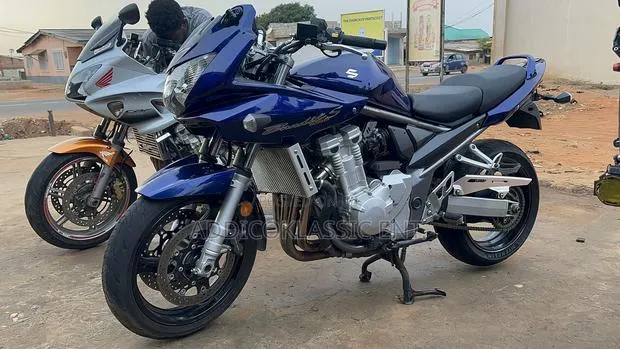 Suzuki Bandit 2010 Blue · Photo 1
