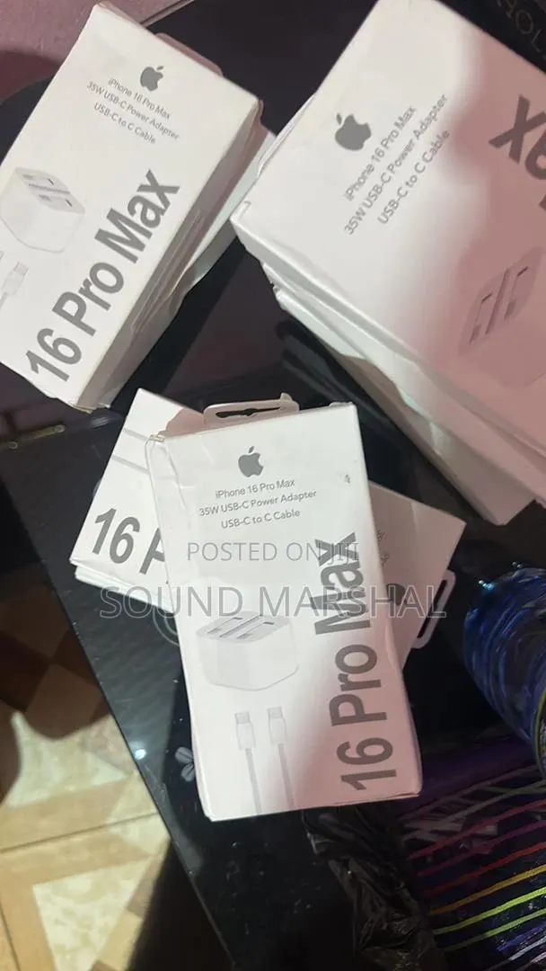 35w Fast iPhone Charger Type C To C · Photo 1