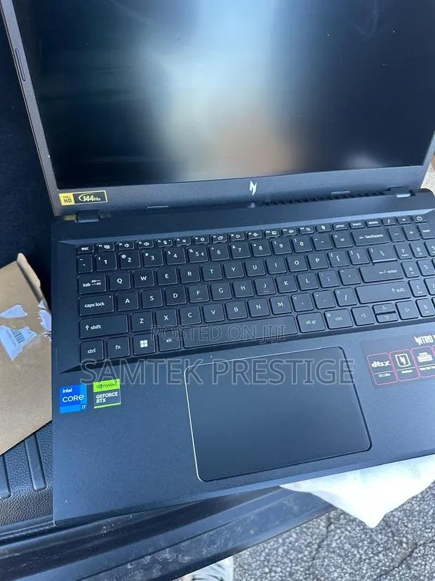 Laptop Acer Nitro V 15 16GB Intel Core i7 eMMC 512GB · Photo 1