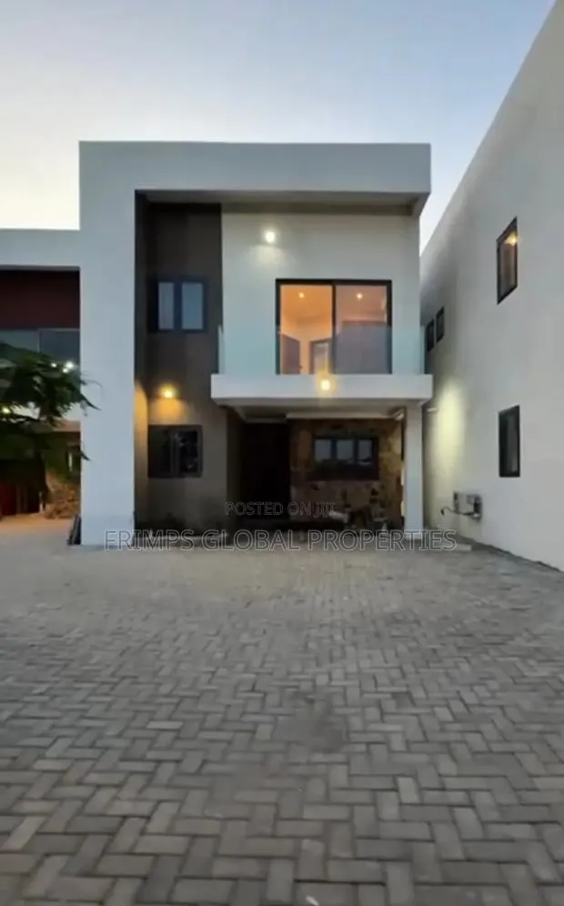 3bdrm House in Tema Metropolitan for sale · Photo 1