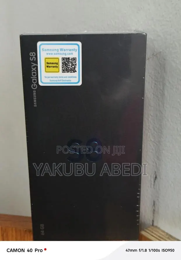 New Samsung Galaxy S8 64 GB Black · Photo 1