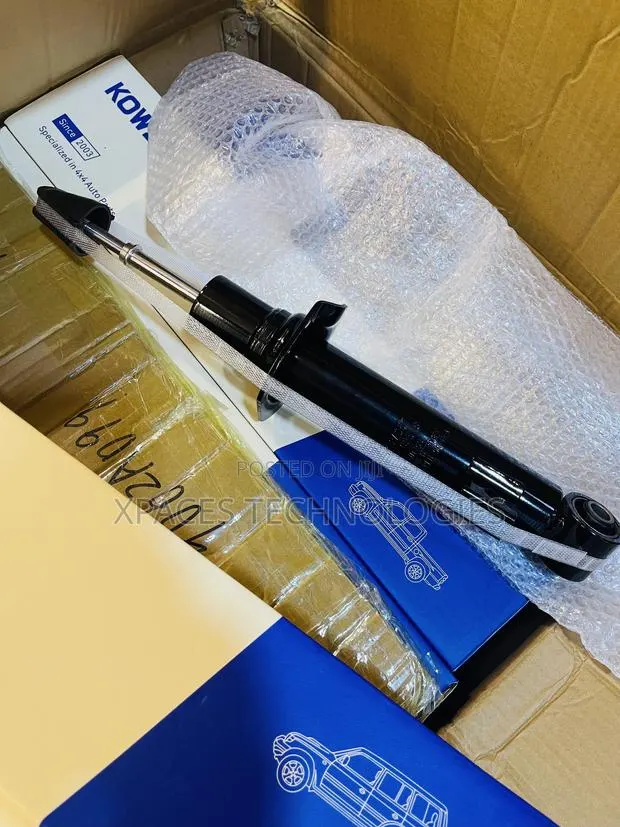 Front Shock Absorber for Mitsubishi Triton / L200 / Strada 2013-2017