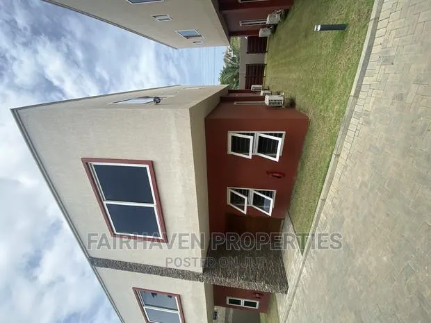 3bdrm Townhouse / Terrace in Tseaddo, Airport Residential Area · Photo 1