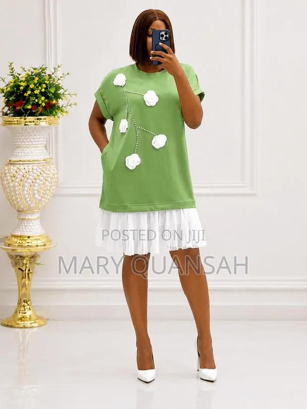 Green Dress Available · Photo 1