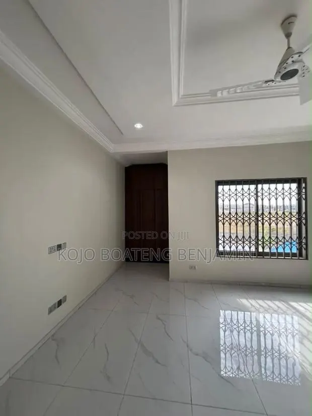4bdrm House in Okponglo for rent · Photo 4
