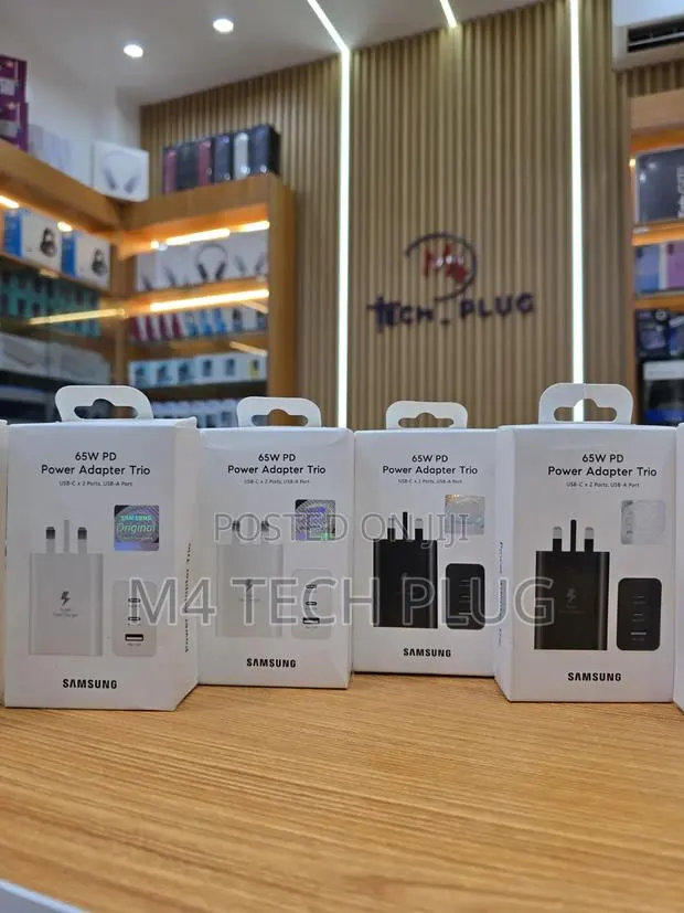 Samsung 65watts Adapter · Photo 1