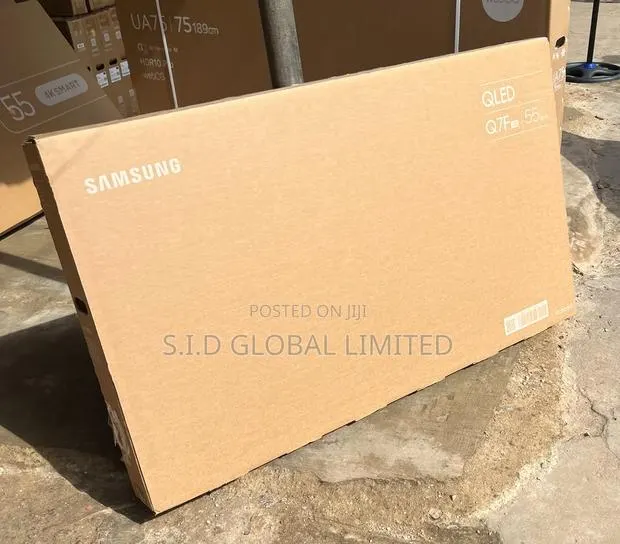 Control Your Entire Home With the Samsung 55" Qled Smart Tv · Photo 1