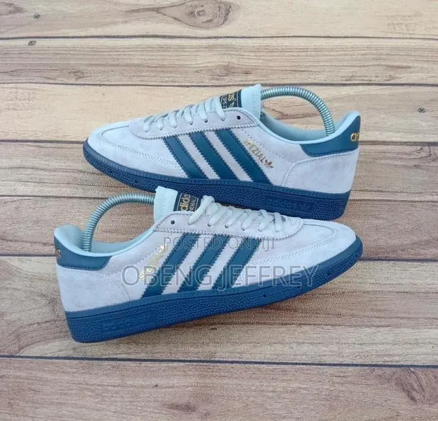 Original Adidas Handball Spezial in Varieties · Photo 1