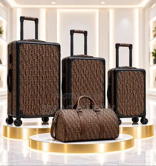 4Set Premium Executive Luxurious Zipless Luggages With Duffel Bag · Photo 1