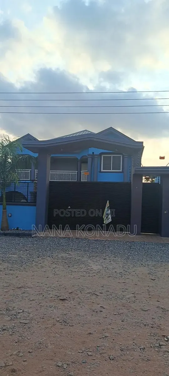 6bdrm House in Slim Property, ECOMOG for sale · Photo 1
