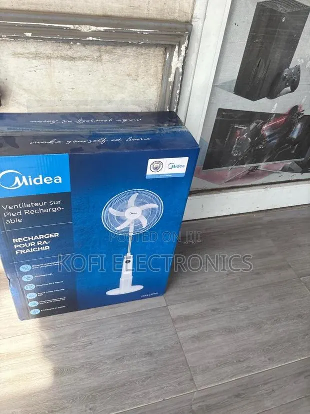 Built for Comfort Reliable Rechargeable Fan You Can Trust · Photo 1