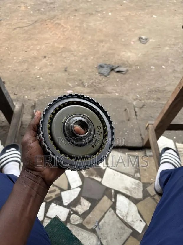 Hyundai Accent 2012 Drive Clutch · Photo 1