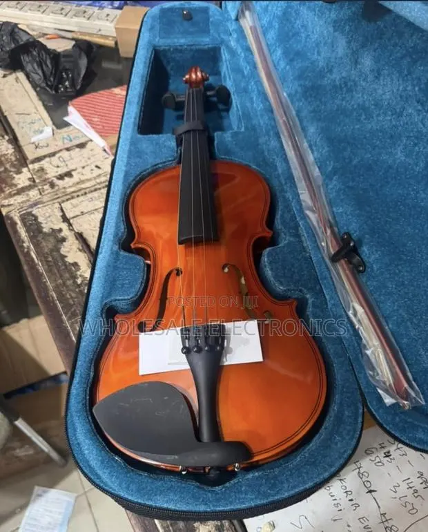 Violin 4 by 4 · Photo 1