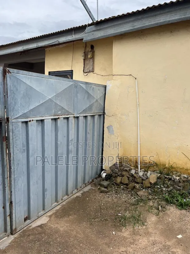 1bdrm House in Dansoman Keep Fit, Accra Metropolitan for rent · Photo 1