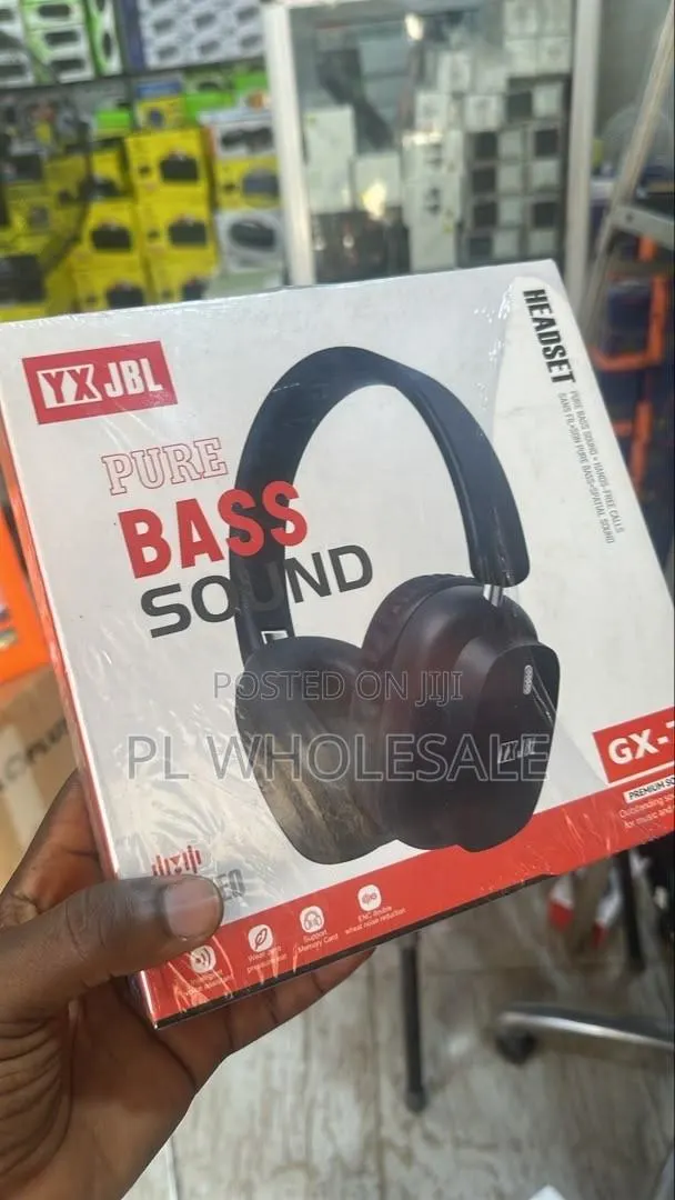JBL Headphone · Photo 1