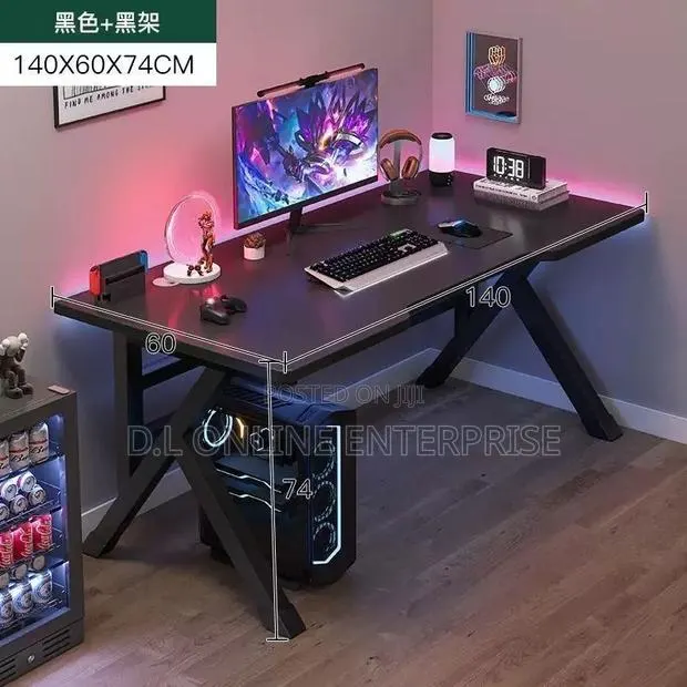 140cm Gaming and Office Desk · Photo 1