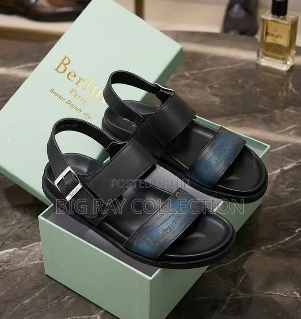 Solid Berluti Sandals · Photo 1