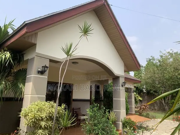 Furnished 4bdrm House in Buena Vista, Sakumono for rent · Photo 1