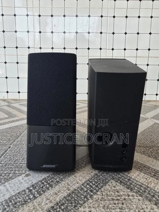 Bose Companion 2 Series III Multimedia Speaker · Photo 1