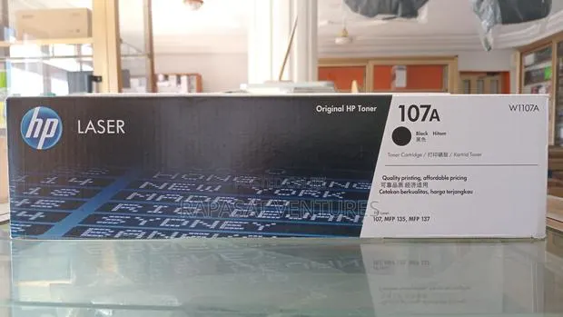 HP 107A Black Original Laser Toner Cartridge (W1107A) · Photo 1