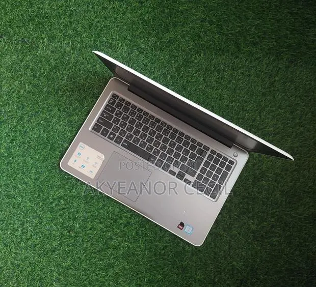 Laptop Dell Inspiron 5565 12GB Intel Core i5 SSD 256GB · Photo 1