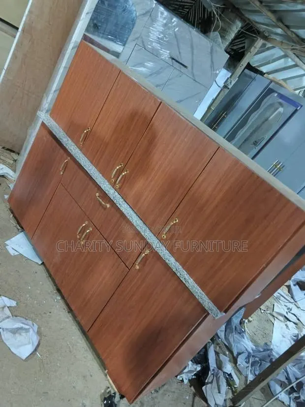 Six Feet Top and Down Kitchen Cabinets · Photo 1