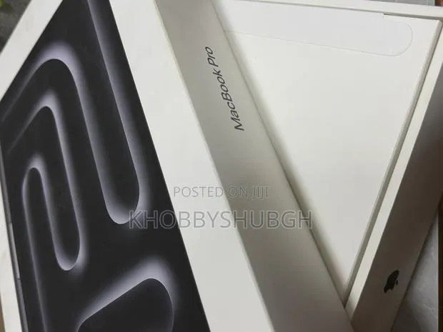 New Laptop Apple MacBook Pro 48GB Apple M4 Pro SSD 2T · Photo 1